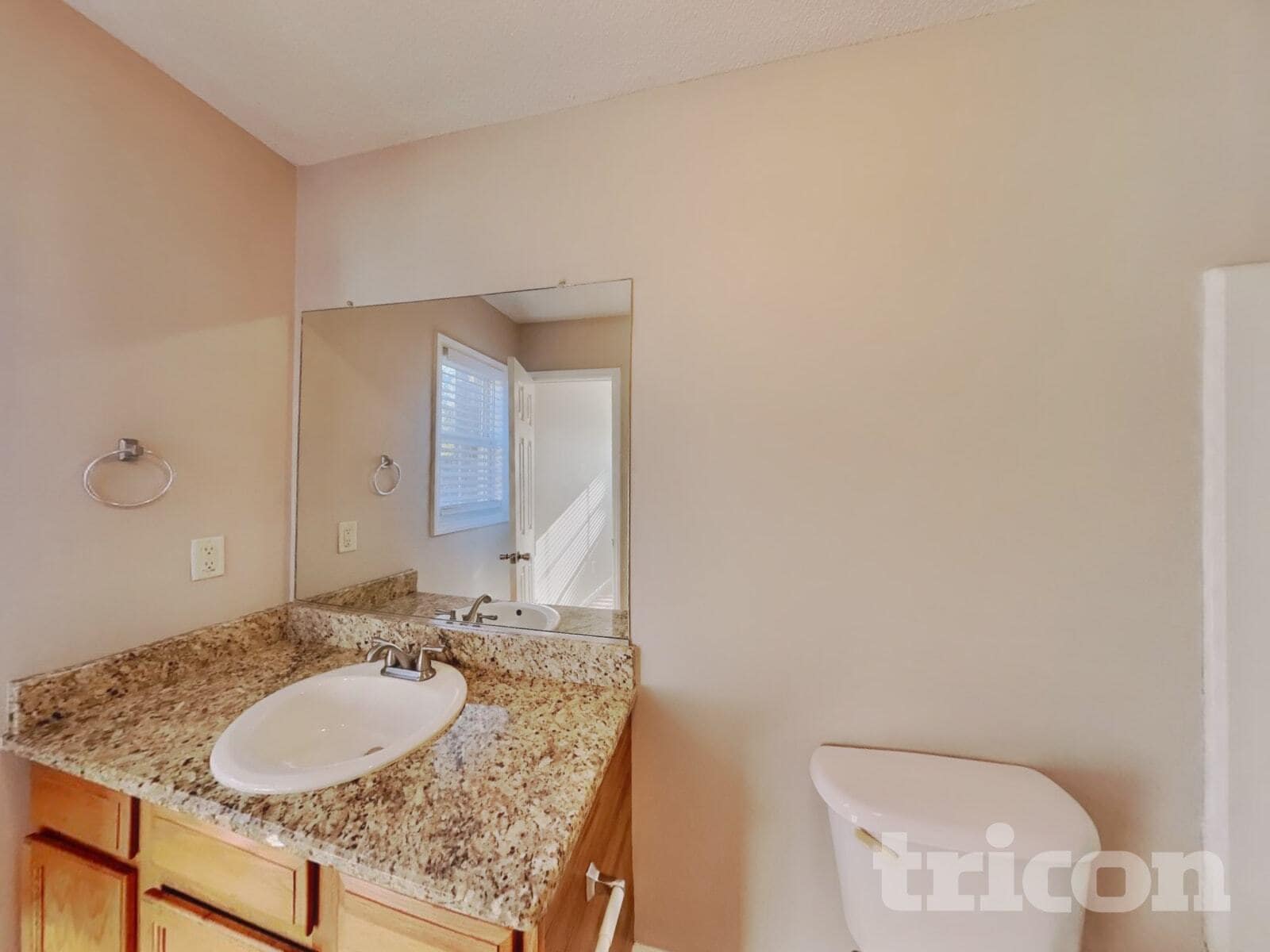 Building Photo - 1117 Woodbriar St