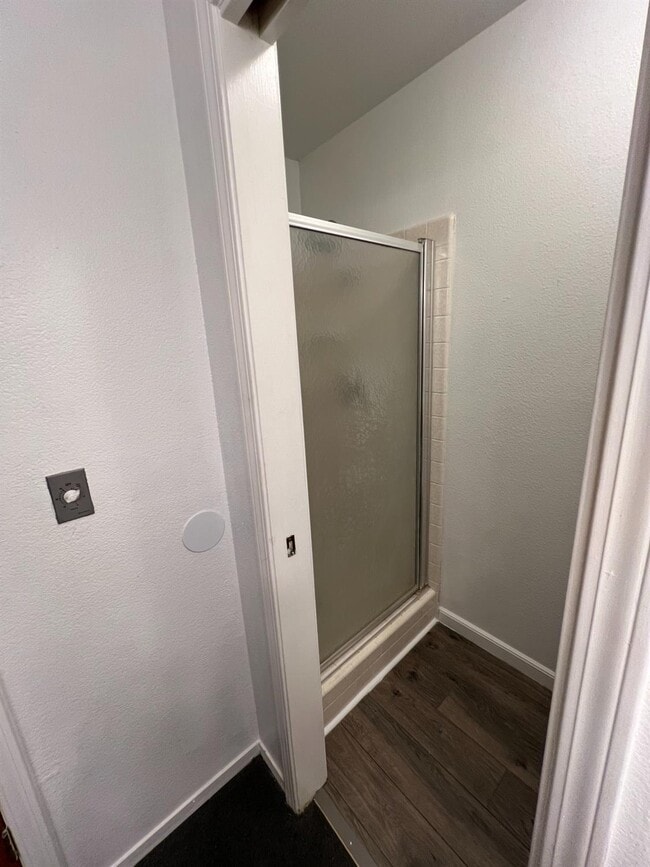 Building Photo - 17495 Melba Dr E