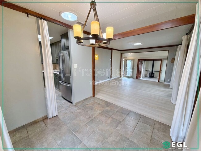 Building Photo - 7601 Kittyhawk Ave