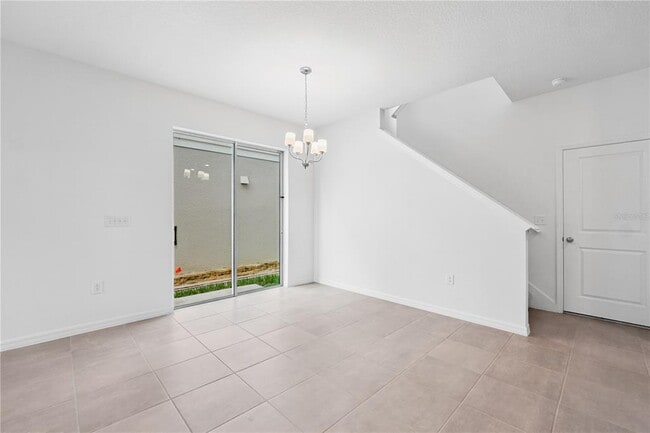 Building Photo - 736 Overpool Ave