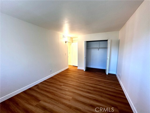 Building Photo - 120 S Sierra Madre Blvd