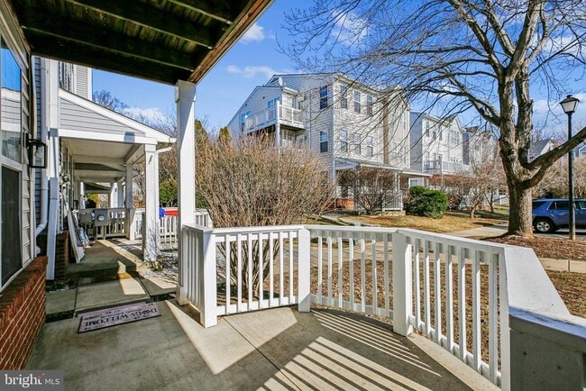 Building Photo - 8 Crusader Ct