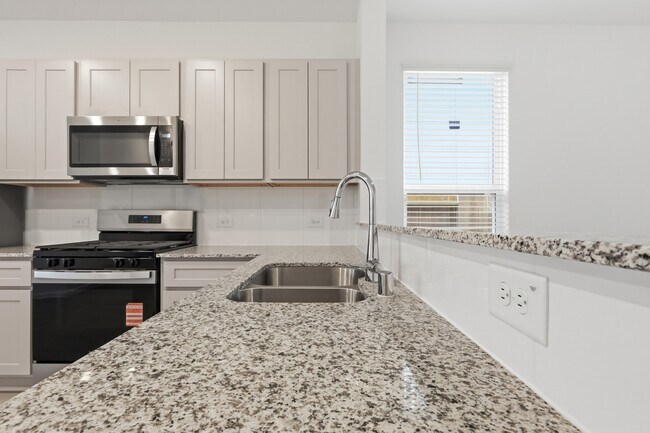 Building Photo - 26299 Arrowleaf Dr