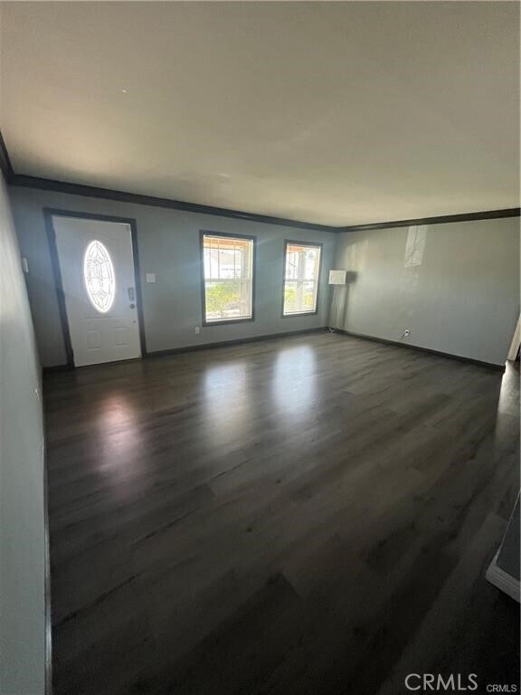 Building Photo - 12213 Pine St