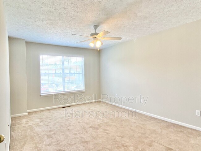 Building Photo - 308 Jacks Pl