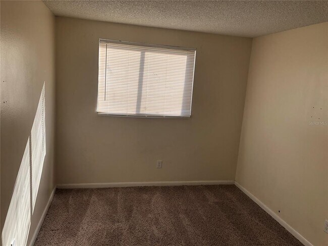 Building Photo - 5205 Dublin Pl