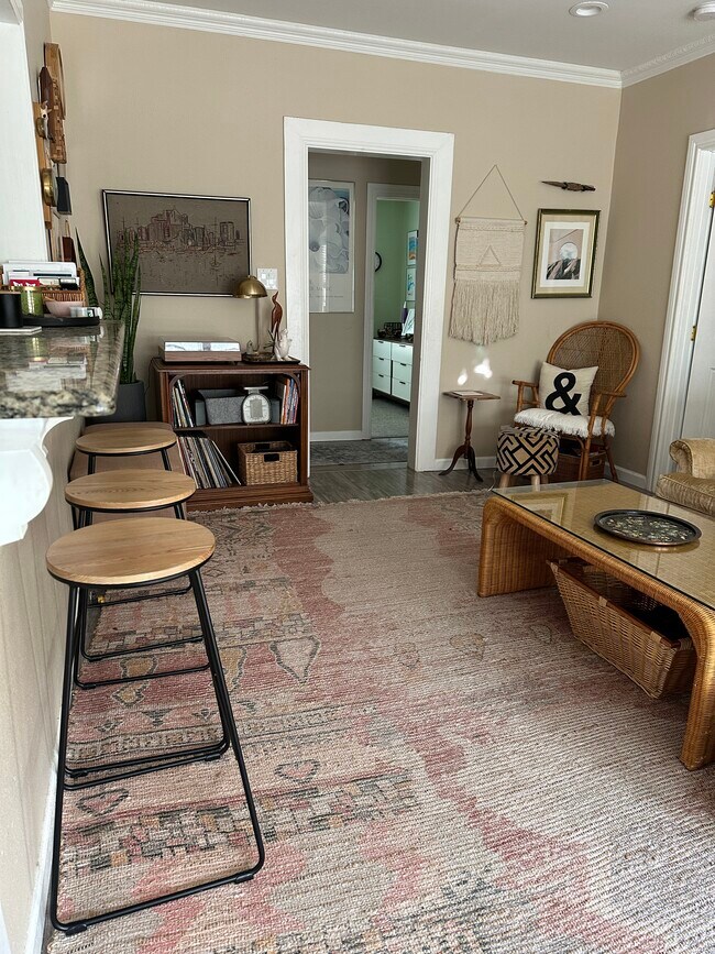 Building Photo - 849 N Third St