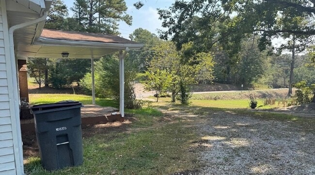 Building Photo - Charming 4-Bedroom Home For Rent in Gardendale