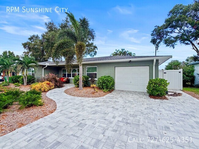 Building Photo - 4970 98th Way N
