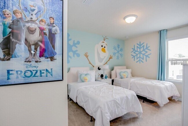 Building Photo - 8816 Corcovado Dr