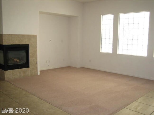 Building Photo - 3 br, 2.5 bath House - 9200 Whitekirk Pl