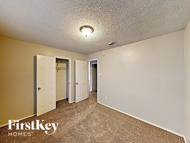Building Photo - 7511 Connemara Dr