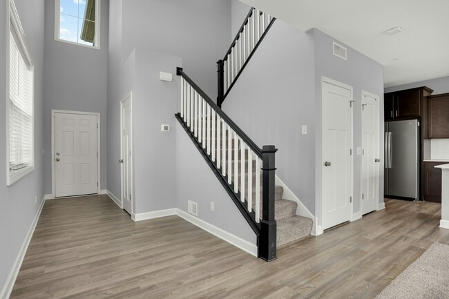 Building Photo - 6447 Inspire Cir S