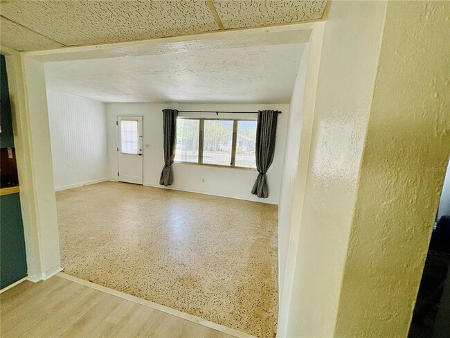 Building Photo - 482 S Ridgewood Ave