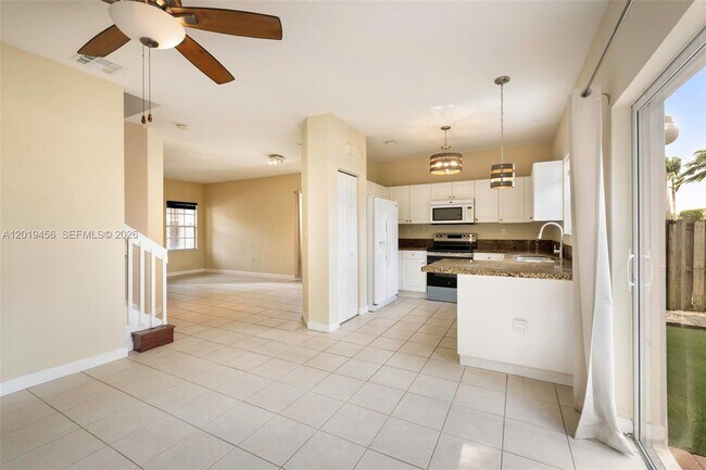 Building Photo - 22280 SW 93rd Pl