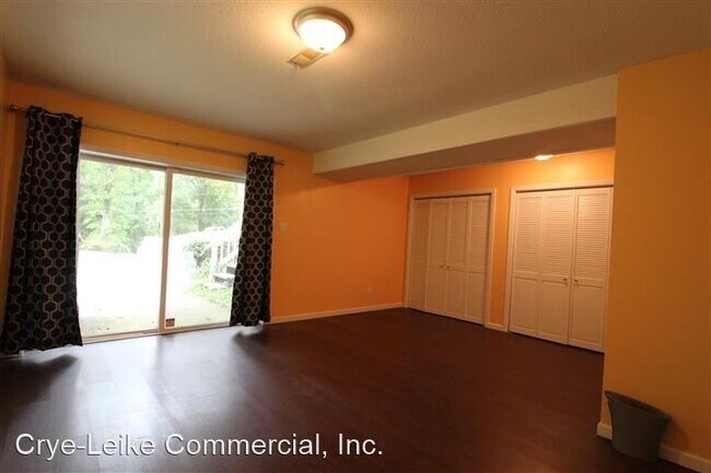 Building Photo - 4 br, 3 bath House - 10810 Carmichael Road