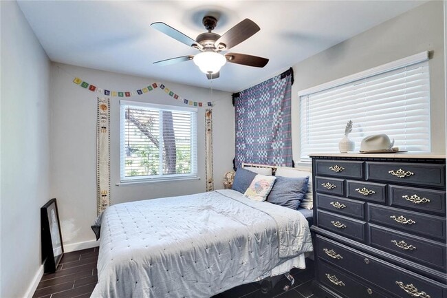 Building Photo - 908 Hermitage Dr
