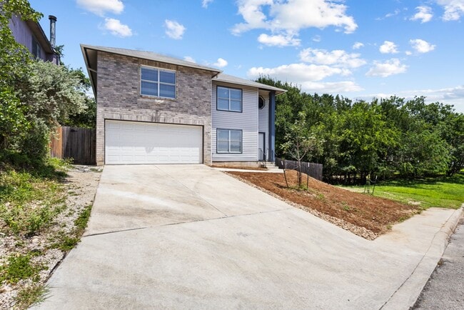 Building Photo - 7705 Autumn Bluff