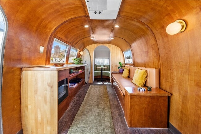 Building Photo - 5052 Audrey Dr