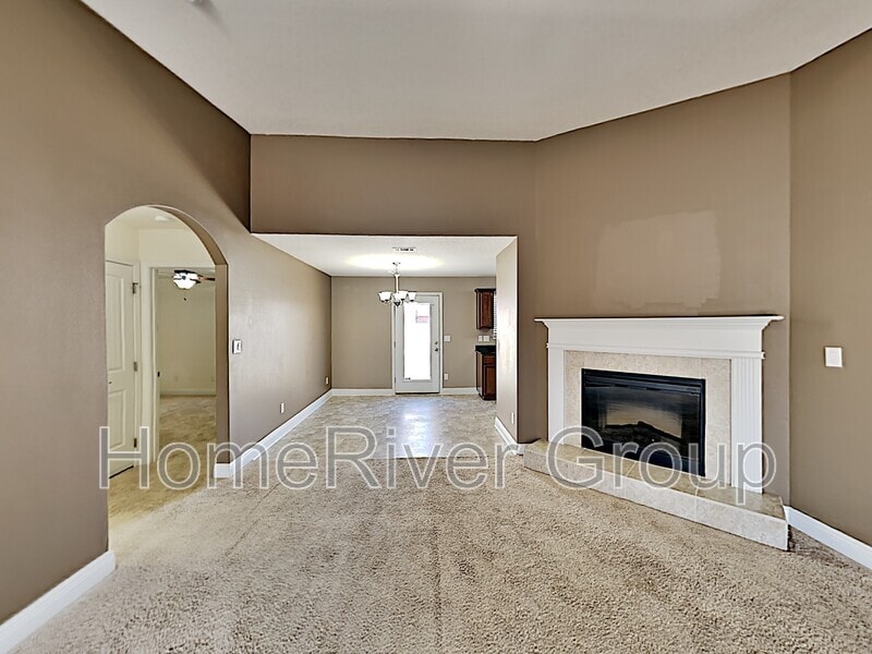 Building Photo - 8907 Hertford Cir