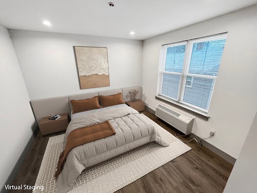 Building Photo - 522 Bridge St