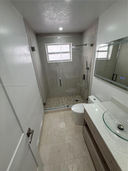 Building Photo - 7314 SW 22nd St