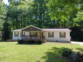Front of house with large covered front porch! - 3091 Adayah Dr