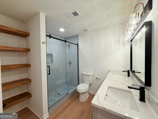 Building Photo - 1500 Planters Ridge Ln