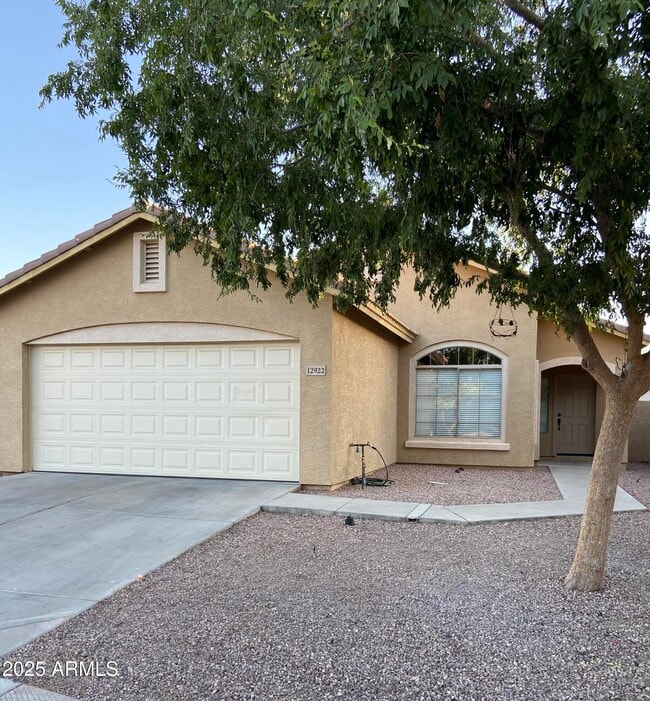 Building Photo - 12922 W Corrine Dr