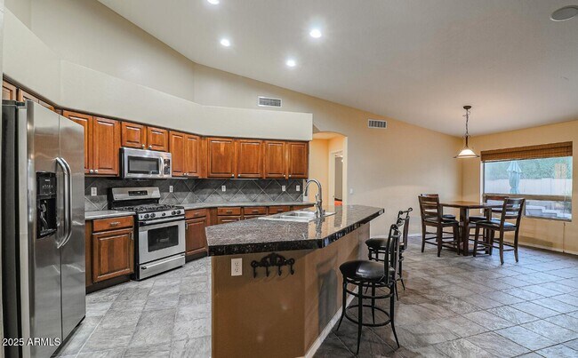 Building Photo - 17592 W Copper Ridge Dr
