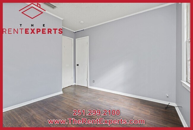 Building Photo - 3128 Club House Rd