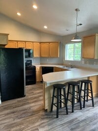 Building Photo - 1438 Brunello Dr