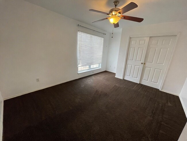Building Photo - 4-Bedroom House for Rent in Killeen
