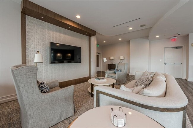 Building Photo - 2795 Peachtree Rd NE