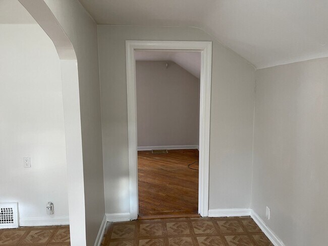 Building Photo - 18461 Washburn St