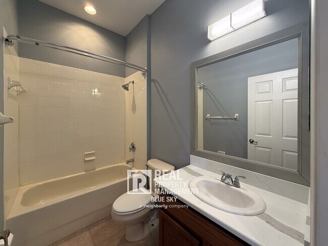 Building Photo - Executive Home with Custom Finishes in Gat...