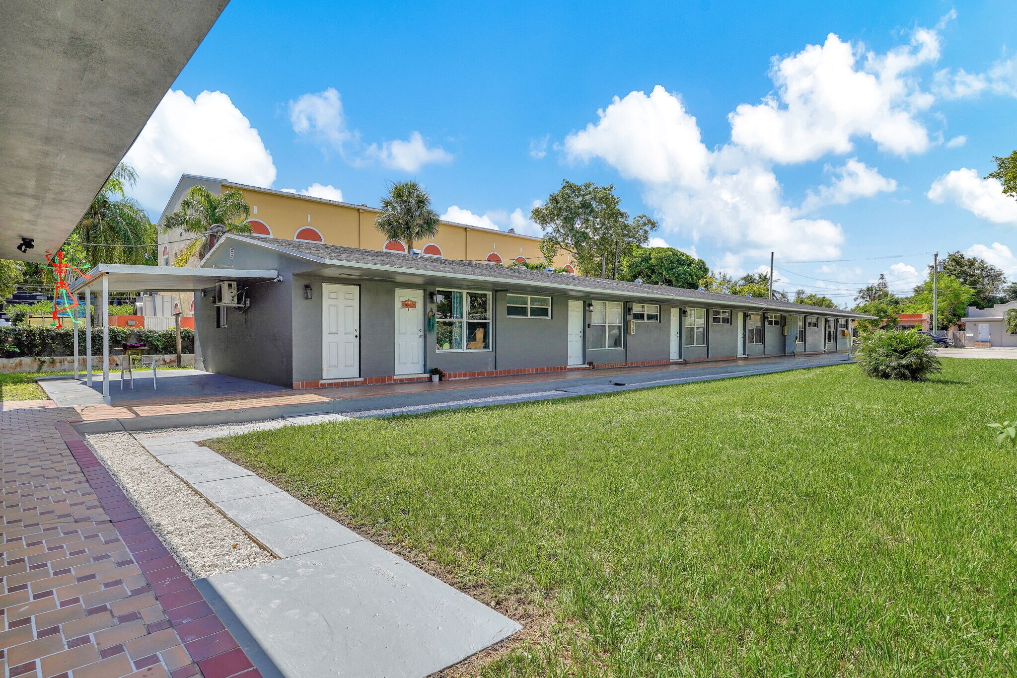 Building Photo - 150 NW 78th St