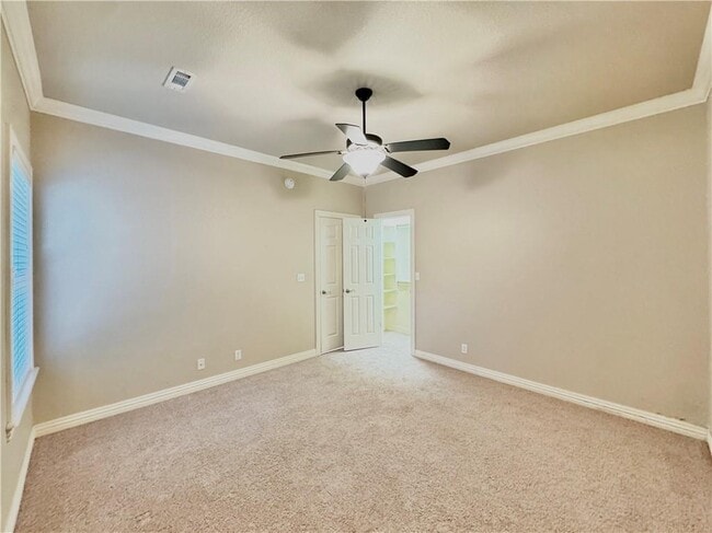 Building Photo - 2914 S College Dr