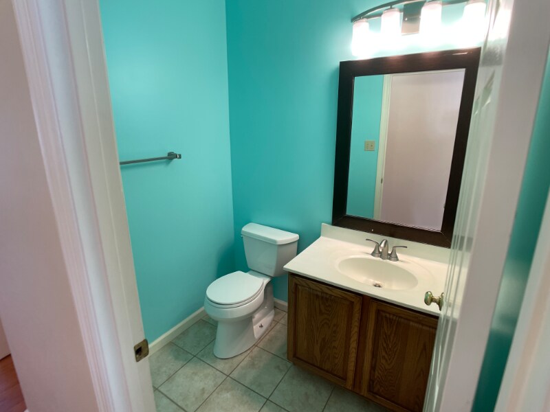 Building Photo - 3802 Scarlet Oak Dr