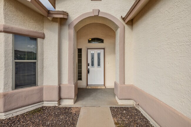 Building Photo - 14381 Alma Point Dr