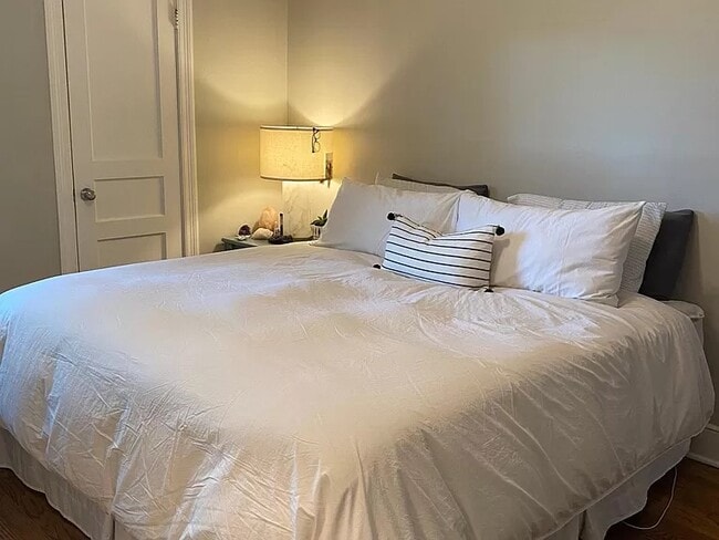 Building Photo - 2628 Union Ave Extended