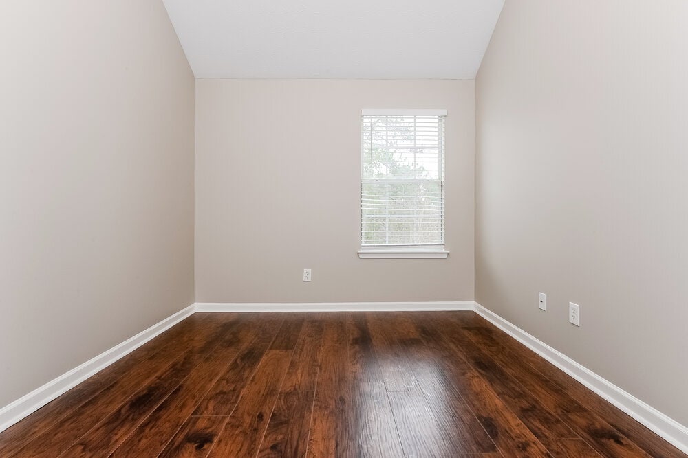 Building Photo - 6432 E Meyer Dr