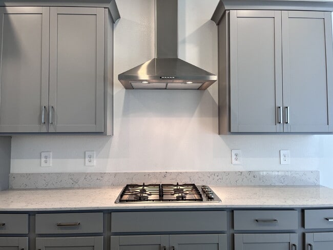 Building Photo - 7016 119th Ct E