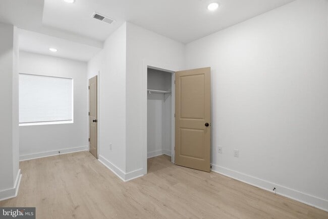 Building Photo - 3974 Reno St