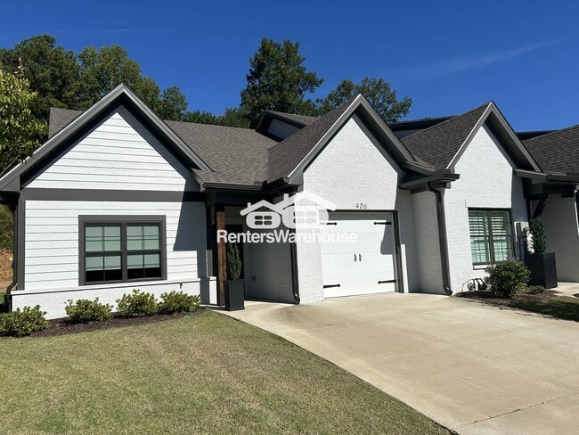 Primary Photo - 406 Sunbelt Dr