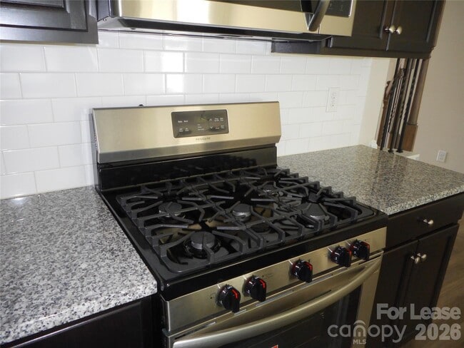 Building Photo - 8731 Harris Lake Ln