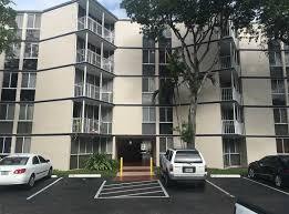 Building Photo - 7035 NW 186th St