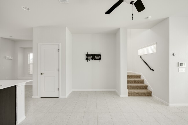 Building Photo - 9706 Whisper Willow Blvd