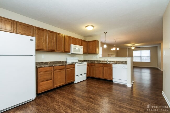 Building Photo - 10362 Corinth Way