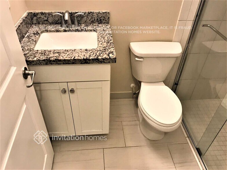 Building Photo - 11671 SW 13th Ct